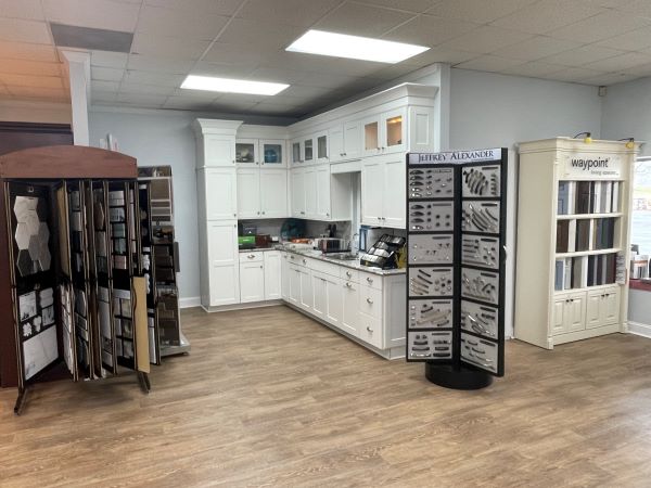 custom cabinets counterops kitchen bathroom display Roxboro, NC